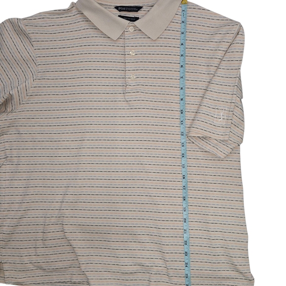 Vintage PGA Tour Golf Men's Striped Polo Shirt - Cream and Blue - Picture 8 of 9